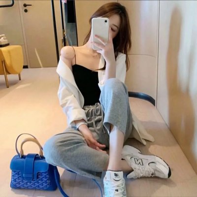 触动心弦海报